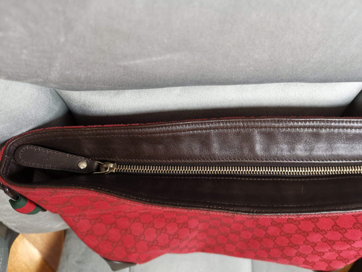 Gucci Red GG Canvas Hobo Shoulder Bag