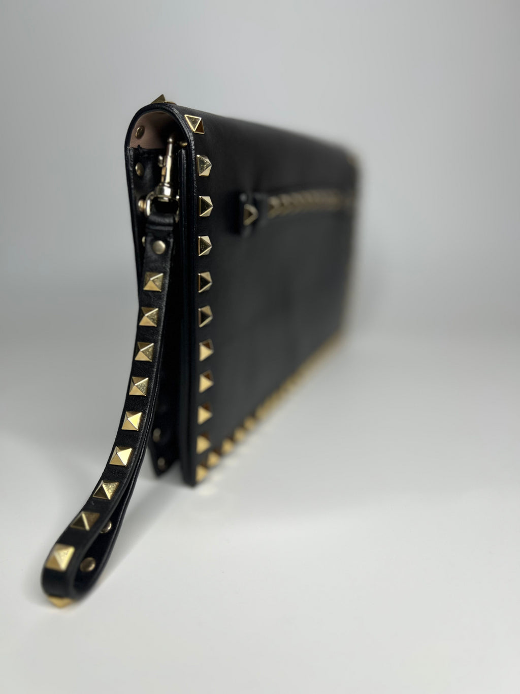 Valentino Garavani Rockstud Flat Pouch / Wristlet Clutch