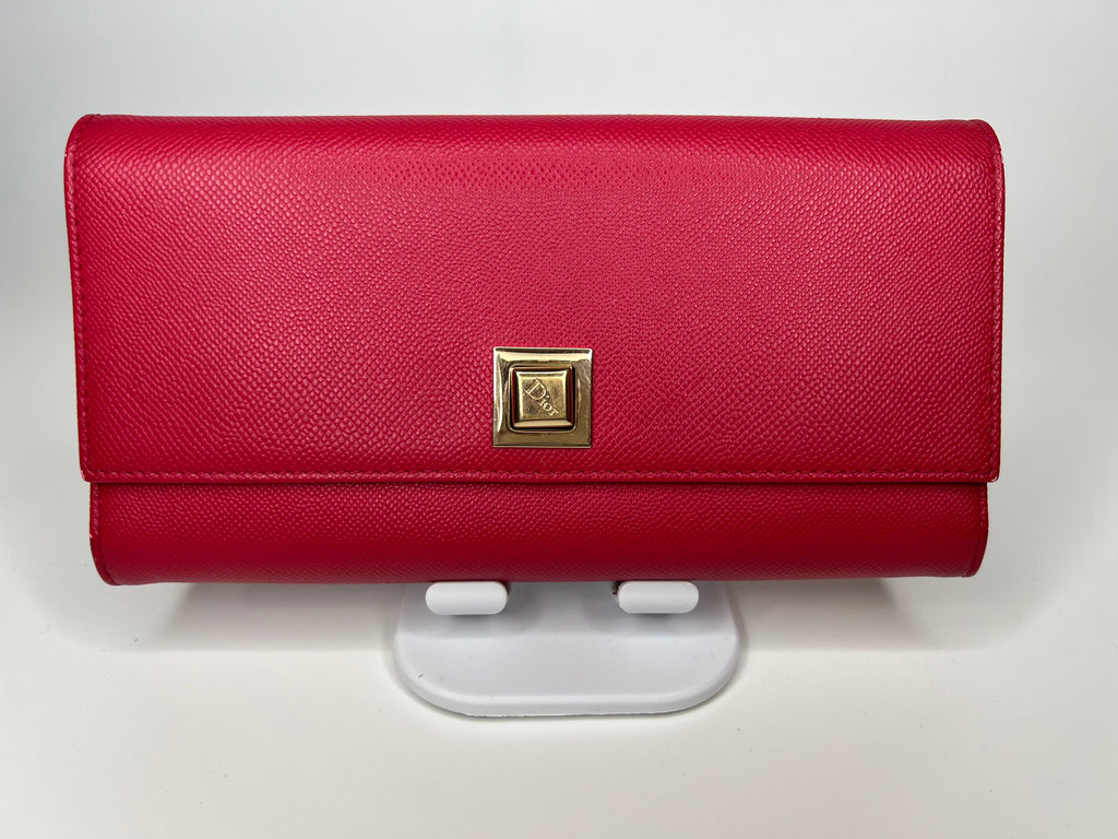 Christian Dior Diorama Wallet on Chain