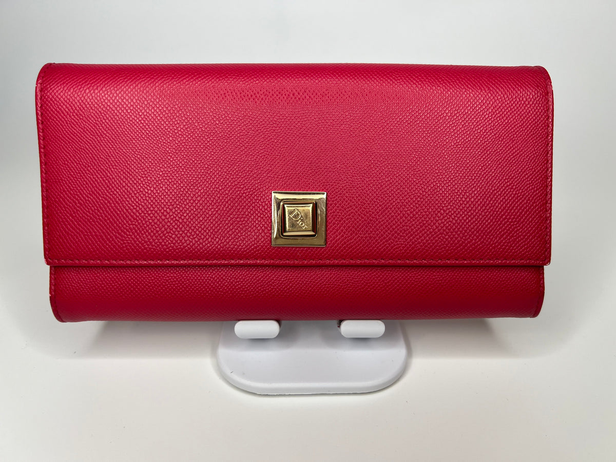 Christian Dior Diorama Wallet on Chain